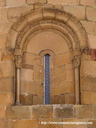 VENTANAL ABSIDAL